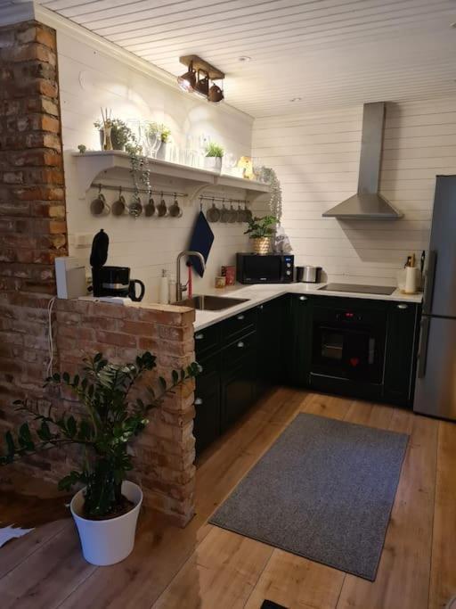 Pinebo Palace Guesthouse Ulricehamn Extérieur photo